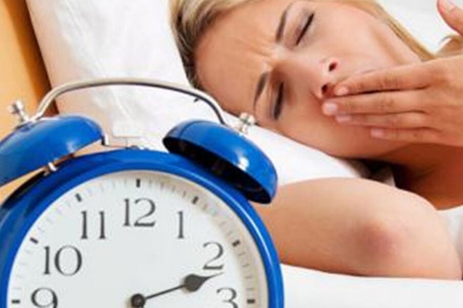 पूर्ण झोप तुमच्या आरोग्यासाठी जेवढी आवश्यक आहे तेवढीच ती तुमच्या मूडसाठीही आवश्यक आहे. जर झोप पूर्ण झाली तर संपूर्ण दिवस चांगला जातो आणि आरोग्यही चांगलं राहतं.