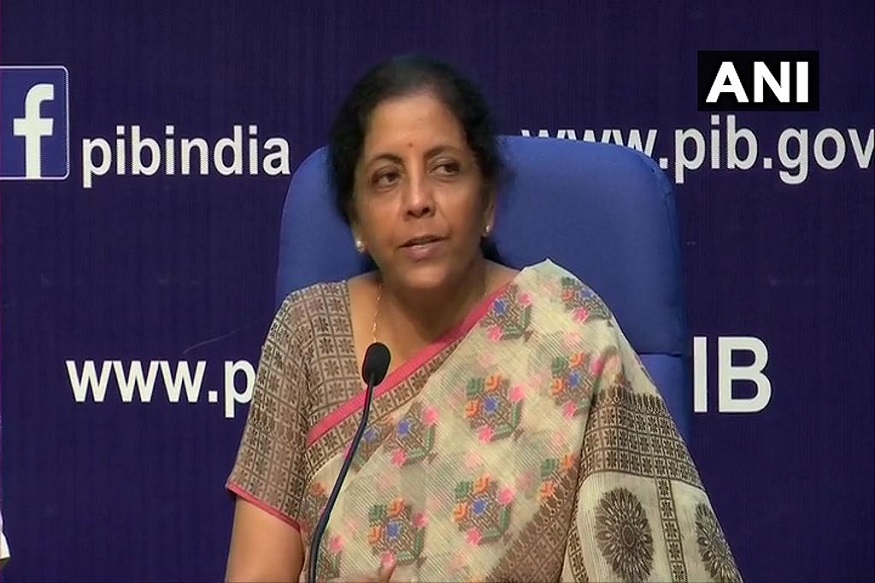 या 2 मोठ्या बँकांचं होणार एकत्रीकरण, अर्थमंत्री निर्मला सीतारामन यांची घोषणा