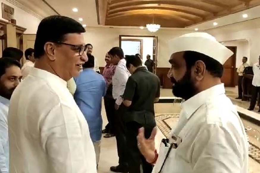 काँग्रेस आमदार भाजपच्या वाटेवर, बाळासाहेब थोरातांनी गुगली टाकत केलं 'क्लीन-बोल्ड'