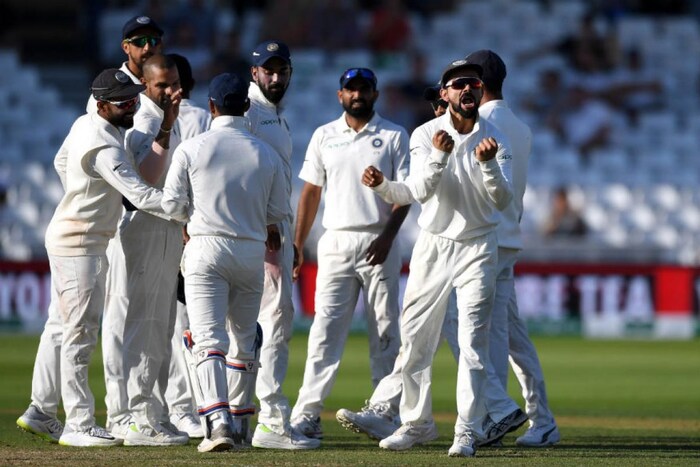 शर्मानं केवळ 42 धावा देत पाच विकेट घेण्याची कामगिरी केली. दरम्यान तब्बल नव्यांदा शर्मानं ही कामगिरी केली. 