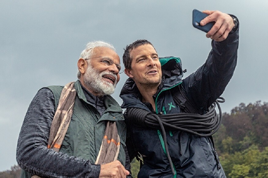 मॅन वर्सेस वाइल्डच्या शोमध्ये बियर ग्रिल्सनं लिंबाच्या झाडाचे औषधी गुणधर्म सांगितले. त्यावेळी मोदी म्हणाले की, आमच्या देशात प्रत्येक झाडाला देव मानलं जातं. इथं तुळशी विवाहाची परंपरा आहे. तुळशीचं देवाशी लग्न लावलं जातं. मॅन वर्सेस वाइल्डच्या शोमध्ये बियर ग्रिल्सनं लिंबाच्या झाडाचे औषधी गुणधर्म सांगितले. त्यावेळी मोदी म्हणाले की, आमच्या देशात प्रत्येक झाडाला देव मानलं जातं. इथं तुळशी विवाहाची परंपरा आहे. तुळशीचं देवाशी लग्न लावलं जातं.