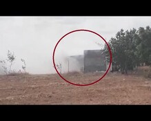 VIDEO: सोलापूरमधील भीषण स्फोटात फटाक्यांचा कारखाना जळून खाक