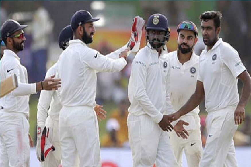 भारत आणि दक्षिण आफ्रिका यांच्यातील 3 कसोटी सामन्यांची मालिका बुधवारपासून सुरू होणार आहे. वर्ल्ड चॅम्पियनशिपच्या दृष्टीने दोन्ही देशांसाठी ही कसोटी मालिका महत्त्वाची असणार आहे. दरम्यान, भारताच्या काही खेळाडूंची संघात स्थान टिकवण्यासाठी कसोटी लागणार आहे. भारत आणि दक्षिण आफ्रिका यांच्यातील 3 कसोटी सामन्यांची मालिका बुधवारपासून सुरू होणार आहे. वर्ल्ड चॅम्पियनशिपच्या दृष्टीने दोन्ही देशांसाठी ही कसोटी मालिका महत्त्वाची असणार आहे. दरम्यान, भारताच्या काही खेळाडूंची संघात स्थान टिकवण्यासाठी कसोटी लागणार आहे.