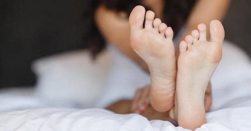 जगभरात 10 कोटी लोक निद्रानाशमुळे हैराण झाले आहेत. फिलिप्स इंडिया लिमिटेडने या संदर्भात संशोधन केलं. हे संशोधन आरोग्य तंत्रज्ञान कंपनीकडून करण्यात आले होते. जगभरात 10 कोटी लोक निद्रानाशमुळे हैराण झाले आहेत. फिलिप्स इंडिया लिमिटेडने या संदर्भात संशोधन केलं. हे संशोधन आरोग्य तंत्रज्ञान कंपनीकडून करण्यात आले होते.