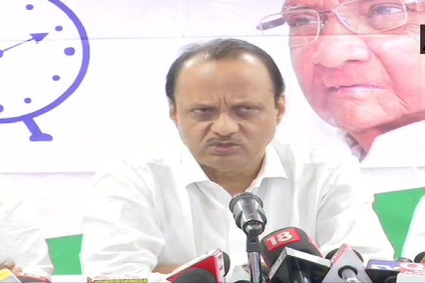 'राजकारणामध्ये मर मर मरायचं आणि आरोपही सहन करायचे', अजित पवार भावुक