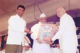 मराठा बोर्डिंग,बहुजन शिक्षण समाज, संगमनेर सहकारी साखर कारखाना उभारण्यात त्यांचा महत्वाचा सहभाग आहे. जिल्ह्यातील पाझर तलाव,धरणे त्यांच्या प्रयत्नातून झाले. तालुक्यातील निळवंडे धरण त्यांच्यामुळे मार्गी लागले. कोल्हापूरचे दुधगंगा-वेदगंगा, सांगलीचे चांदोली-नांदोली, अप्पर वर्धा, नांदेडचं विष्णूपुरी राहुरीच्या मुळा धरणाचं काम मार्गी लावण्यात त्यांचा सहभाग होता. मराठा बोर्डिंग,बहुजन शिक्षण समाज, संगमनेर सहकारी साखर कारखाना उभारण्यात त्यांचा महत्वाचा सहभाग आहे. जिल्ह्यातील पाझर तलाव,धरणे त्यांच्या प्रयत्नातून झाले. तालुक्यातील निळवंडे धरण त्यांच्यामुळे मार्गी लागले. कोल्हापूरचे दुधगंगा-वेदगंगा, सांगलीचे चांदोली-नांदोली, अप्पर वर्धा, नांदेडचं विष्णूपुरी राहुरीच्या मुळा धरणाचं काम मार्गी लावण्यात त्यांचा सहभाग होता.