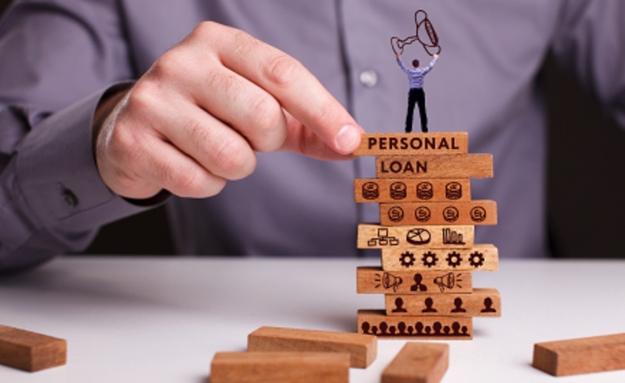 पर्सनल लोन घेताना 'या' गोष्टींची काळजी घ्या, नाही तर द्यावं लागेल जास्त व्याज
