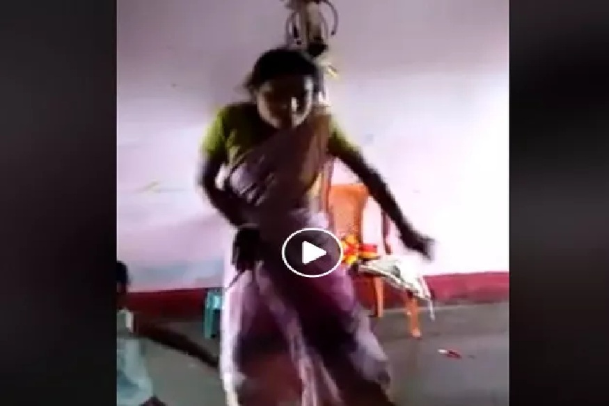 या काकूंनी केली 'गलती से मिस्टेक', VIDEO होतोय तुफान व्हायरल