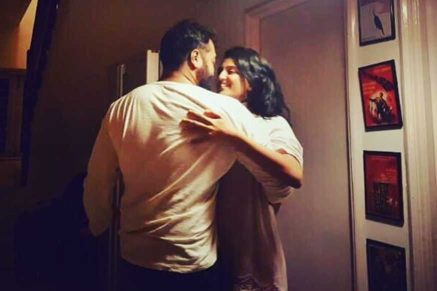 दोनदा घटस्फोट, वादग्रस्त आयुष्य; आता 'हा' स्टार 25 वर्षांच्या तरुणीसोबत रिलेशनशिपमध्ये