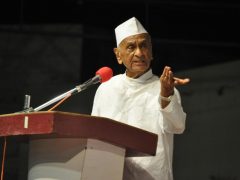 महाराष्ट्राच्या राजकारणात त्यांची दादा या नावाने एक वेगळी ओळख होती. पाटबंधारे मंत्री, अन्न आणि नागरी पुरवठा मंत्री, राज्यमंत्रिपदांवर होते. काँग्रेसकडून त्यांनी 1962 ते 1980 अशा चार विधानसभा निवडणुका संगमनेर मतदारसंघातून जिंकल्या होत्या. 20 वर्ष ते आमदार होते. 1980साली त्यांनी शेवटची निवडणूक लढवून ती जिंकली आणि 1985 साली राजकारणातून त्यांनी निवृत्ती घेतली. महाराष्ट्र राज्याच्या सरकारमध्ये त्यांनी पहिलं मंत्रिपद भूषवलं होतं. महाराष्ट्राच्या राजकारणात त्यांची दादा या नावाने एक वेगळी ओळख होती. पाटबंधारे मंत्री, अन्न आणि नागरी पुरवठा मंत्री, राज्यमंत्रिपदांवर होते. काँग्रेसकडून त्यांनी 1962 ते 1980 अशा चार विधानसभा निवडणुका संगमनेर मतदारसंघातून जिंकल्या होत्या. 20 वर्ष ते आमदार होते. 1980साली त्यांनी शेवटची निवडणूक लढवून ती जिंकली आणि 1985 साली राजकारणातून त्यांनी निवृत्ती घेतली. महाराष्ट्र राज्याच्या सरकारमध्ये त्यांनी पहिलं मंत्रिपद भूषवलं होतं.