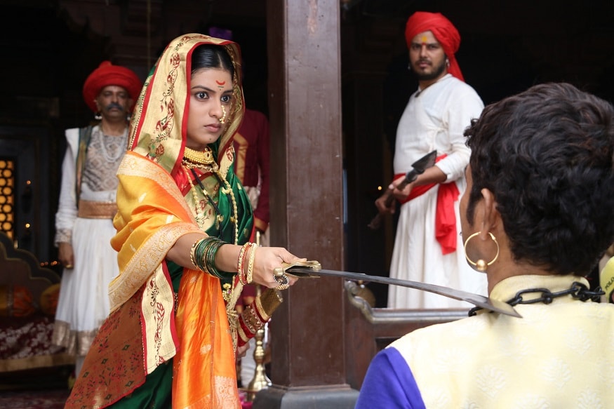 सध्या सोनी मराठीवर स्वराज्य जननी जिजामाता ही मालिका सुरू आहे. स्वराज्यरक्षक संभाजीचे निर्माते डाॅ. अमोल कोल्हे यांचीच ही निर्मिती आहे. सध्या सोनी मराठीवर स्वराज्य जननी जिजामाता ही मालिका सुरू आहे. स्वराज्यरक्षक संभाजीचे निर्माते डाॅ. अमोल कोल्हे यांचीच ही निर्मिती आहे.