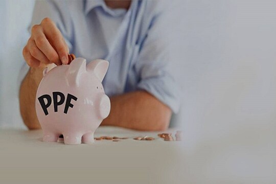 'यामुळे' PPF, NSC चे व्याज दर होऊ शकतात कमी