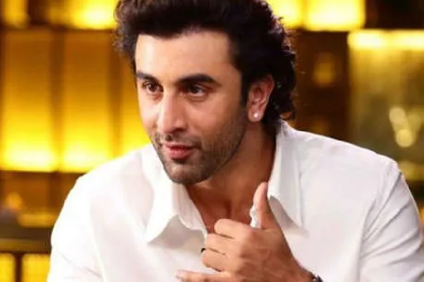 Birthday Special : रणबीरचे VIRAL PHOTO ठरले वादग्रस्त, बॉलिवूडमध्ये उडाली होती खळबळ