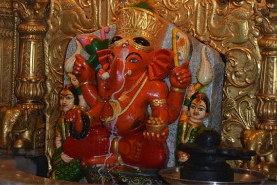 Ganesh Chaturthi 2019: भारतातली 10 सर्वात मोठी गणपती मंदिरं, जिथे बॉलिवूड स्टारही होतात नतमस्तक