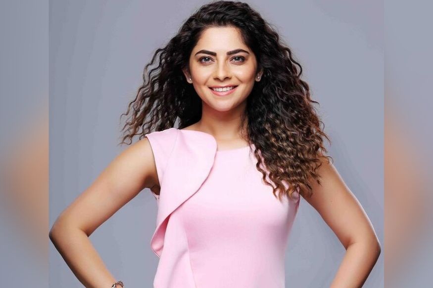 सोनाली कुलकर्णीच्या 'विक्की वेलिंगकर'ला तुम्ही भेटलात का?