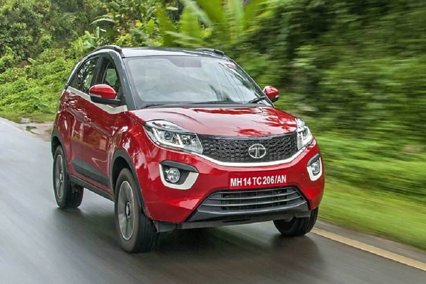 Tata Nexon या कारच्या विक्रीत घट झाली होती. त्यामुळं आता कंपनीनं कारमध्ये काही अपडेट केले होते. आता या करवर 45 हजार रुपायंचा डिस्काउंट दिला जात आहे. Tata Nexon या कारच्या विक्रीत घट झाली होती. त्यामुळं आता कंपनीनं कारमध्ये काही अपडेट केले होते. आता या करवर 45 हजार रुपायंचा डिस्काउंट दिला जात आहे.