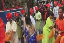 सांस्कृतिकमंत्री विनोद तावडे रंगले बाप्पाच्या स्वागतात, पाहा VIDEO