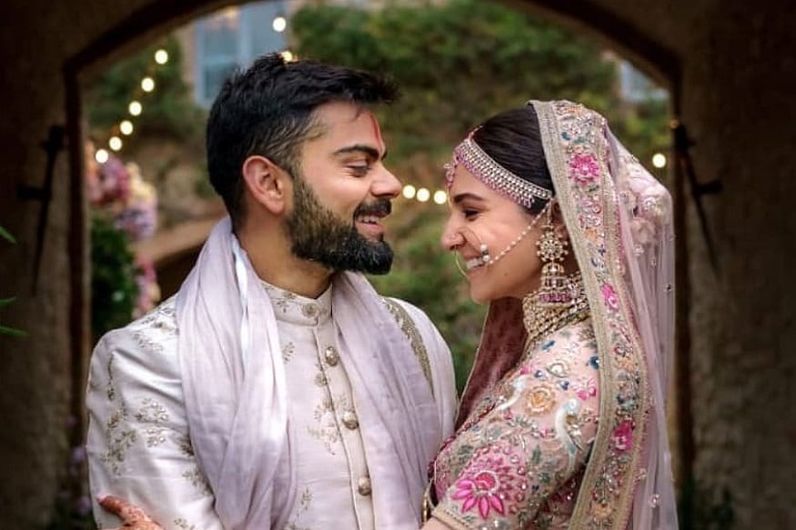विंडीजनंतर आता दक्षिण आफ्रिकेचा संघ भारत दौऱ्यावर आला आहे. त्यामुळं पुन्हा एकदा खेळाडू व्यग्र होतील. त्यापूर्वी सर्व कामं उरकून घेत आहेत. विंडीजनंतर आता दक्षिण आफ्रिकेचा संघ भारत दौऱ्यावर आला आहे. त्यामुळं पुन्हा एकदा खेळाडू व्यग्र होतील. त्यापूर्वी सर्व कामं उरकून घेत आहेत.