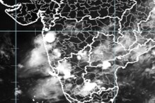 मुंबईसह उपनगरात तुफान पाऊस, हवामान खात्याने दिला 'हा' इशारा मुंबईसह उपनगरात तुफान पाऊस, हवामान खात्याने दिला 'हा' इशारा