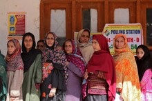 370 हटवल्यानंतर काश्मीरमध्ये पहिल्यांदाच झालं मतदान; भाजपला मिळाल्या इतक्या