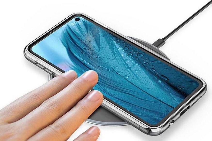 कॅमेऱ्याच्या बाबतीत सांगायचं तर S10 lite मध्ये 48 मेगापिक्सेलचा फ्रंट कॅमेरा आणि 12 मेगापिक्सेल डेप्थ सेन्सर कॅमेरा असू शकतो. गॅलेक्सी S10E सारखाच किंवा त्यापेक्षा एस10 lite चांगला असण्याची शक्यता. लाइटमध्ये फ्रंट फेसिंग कॅमेरा 32 मेगापिक्सेल असेल असं मत व्यक्त कऱण्यात येत आहे. कॅमेऱ्याच्या बाबतीत सांगायचं तर S10 lite मध्ये 48 मेगापिक्सेलचा फ्रंट कॅमेरा आणि 12 मेगापिक्सेल डेप्थ सेन्सर कॅमेरा असू शकतो. गॅलेक्सी S10E सारखाच किंवा त्यापेक्षा एस10 lite चांगला असण्याची शक्यता. लाइटमध्ये फ्रंट फेसिंग कॅमेरा 32 मेगापिक्सेल असेल असं मत व्यक्त कऱण्यात येत आहे.