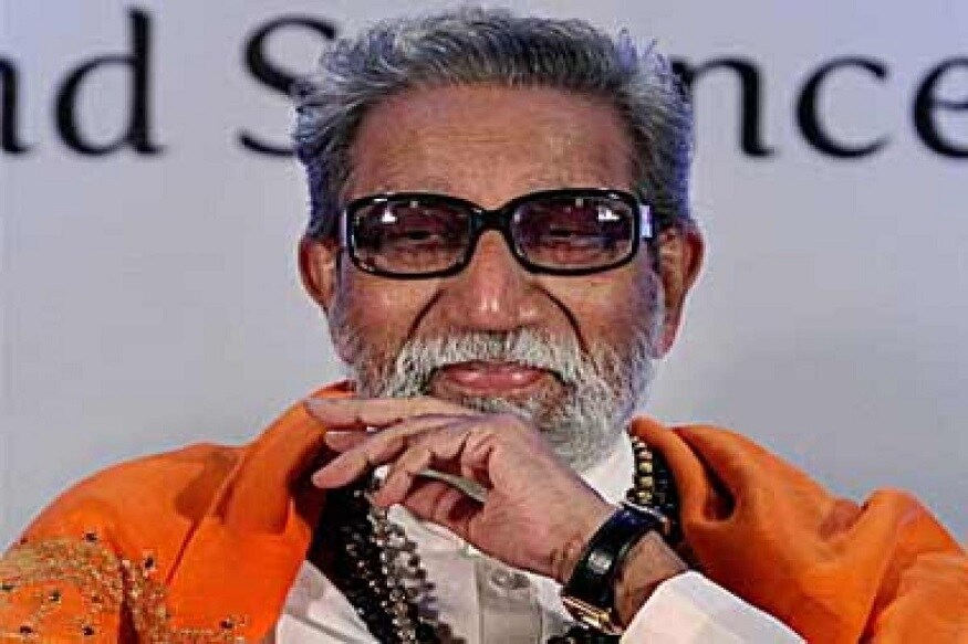 'ठाकरे' हा लोकसभा निवडणुकीच्या तोंडावरच आल्याने राजकारण डोळ्यासमोर ठेऊन हा चित्रपट आल्याची टीकाही झाली होती. मात्र सर्वांनीच ही टीका फेटाळून लावली. 'ठाकरे' हा लोकसभा निवडणुकीच्या तोंडावरच आल्याने राजकारण डोळ्यासमोर ठेऊन हा चित्रपट आल्याची टीकाही झाली होती. मात्र सर्वांनीच ही टीका फेटाळून लावली.