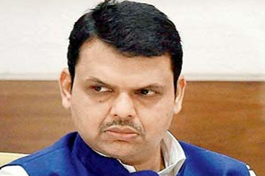 देवेंद्र फडणवीसांना धक्का, आणखी एका आमदाराने सोडली साथ
