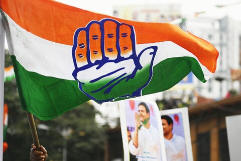 खासदार संजय राऊत यांच्या वक्तव्याला उर्जामंत्री नितीन राऊत यांनी कडकडीत उत्तर दिलंय.