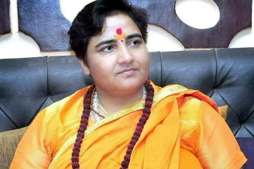 भाजप खासदार प्रज्ञासिंह यांची पुन्हा जीभ घसरली, राहुल गांधींबद्दल केलं वादग्रस्त वक्तव्य