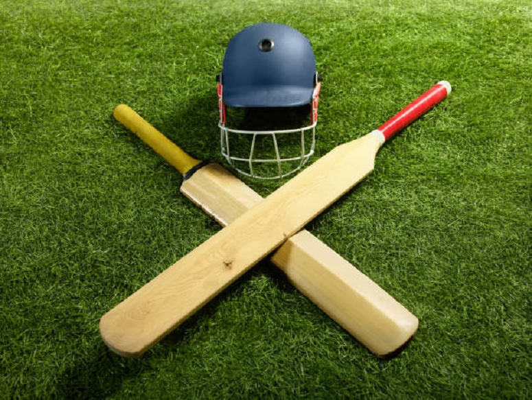 धक्कादायक! पराभव झाला नाही सहन, अन् क्रिकेटपटूनं मैदानातच सोडला जीव