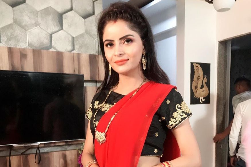 टीव्हीची प्रसिद्ध अभिनेत्री व्हेंटीलेटरवर, शूटिंग दरम्यान सेटवरच कोसळली