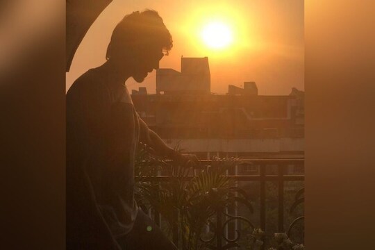 इंजिनियरिंग सोडून गाठलं होतं बॉलिवूड, आता अक्षय कुमारवर भारी पडतोय हा अभिनेता