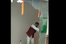 शिवसेनेनं तोडफोड आंदोलन केलं, पण भलत्याच पीकविमा कंपनीत