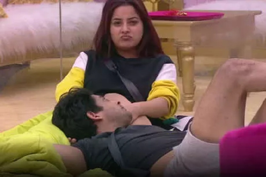 Bigg Boss : शहनाझ गिलनं स्वतःला म्हटलं कॅरॅक्टरलेस आणि...