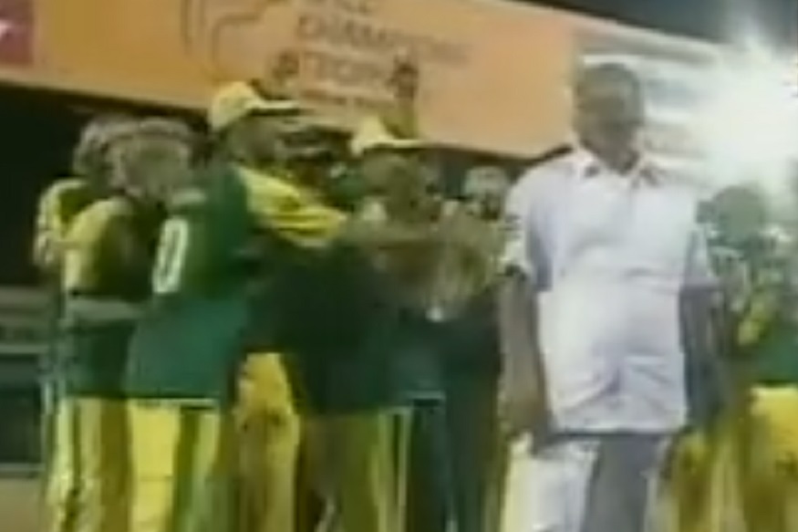 शरद पवारांशी पंगा घेणं ऑस्ट्रेलियाच्या संघालाही पडलंय महागात, पाहा VIDEO