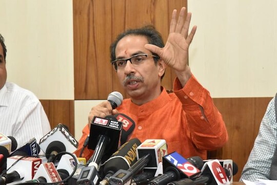 सांस्कृतिक कार्यक्रम आणि रेल्वे सेवा पूर्णपणे बंद, मुख्यमंत्री संवादातील 15 महत्त्वाचे मुद्दे