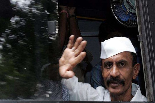 अरुण गवळीला कोर्टाचा दणका, 5 दिवसांत कारागृहात हजर राहण्याचे आदेश