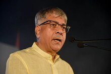हिंमत असेल तर अटक करून दाखवा, प्रकाश आंबेडकरांचे थेट नरेंद्र मोदींना आव्हान