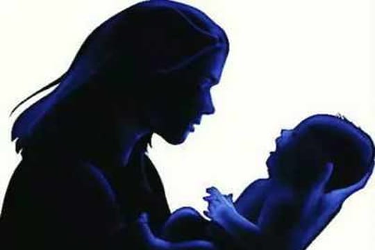 सासूचा काटा काढण्यासाठी हत्यार म्हणून वापरलं पोटचं पोर, 3 महिन्याच्या बाळाला संपवलं आणि...