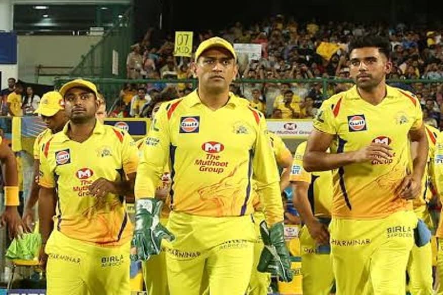 गेल्या वर्षीच्या झालेल्या वर्ल्ड कप स्पर्धेपासून एमएस धोनी क्रिकेटपासून दूर आहे. त्याच्याकडे भारतीय संघात पुनरागमन करण्याची एकच संधी आहे. धोनीचे भविष्य आयपीएलच्या कामगिरीवर अवलंबून आहे, पण आता त्याच्या परत येण्याची शक्यता खूपच कमी आहे. धोनी चेन्नई सुपर किंग्जचा कर्णधार आहे. गेल्या वर्षीच्या झालेल्या वर्ल्ड कप स्पर्धेपासून एमएस धोनी क्रिकेटपासून दूर आहे. त्याच्याकडे भारतीय संघात पुनरागमन करण्याची एकच संधी आहे. धोनीचे भविष्य आयपीएलच्या कामगिरीवर अवलंबून आहे, पण आता त्याच्या परत येण्याची शक्यता खूपच कमी आहे. धोनी चेन्नई सुपर किंग्जचा कर्णधार आहे.