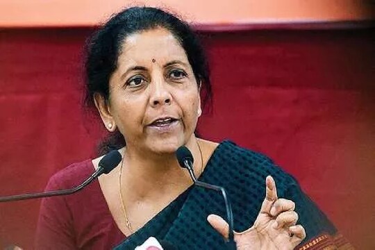 कोरोनाच्या लढ्यात भारताला 'ADB'चा हात, 16 हजार 700 कोटींच्या मदतीची घोषणा