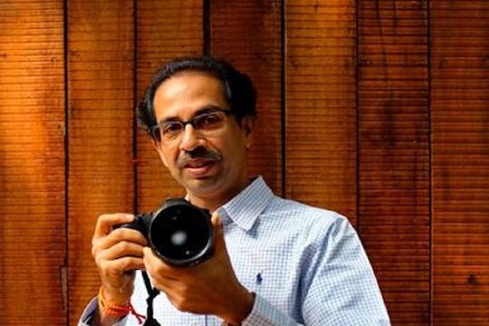 CM उद्धव ठाकरेंच्या मोबाईल फोटोग्राफीवर नेटकरी झाले फिदा, तुम्ही पाहिलेत का?