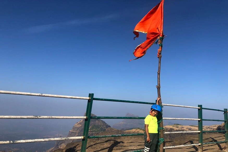 तिने आत्तापर्यंत सह्याद्री रांगेतील अनेक गड-किल्ले सर केले आहेत. लिंगाणा गड हा अत्यंत अवघड श्रेणीतील समजला जाणारा गड तिने सर केला आहे. तिचे वडील सचिन तुपे व काका पंडित झेंडे यांच्या बरोबर तिची भटकंती सुरू असते. तिने आत्तापर्यंत सह्याद्री रांगेतील अनेक गड-किल्ले सर केले आहेत. लिंगाणा गड हा अत्यंत अवघड श्रेणीतील समजला जाणारा गड तिने सर केला आहे. तिचे वडील सचिन तुपे व काका पंडित झेंडे यांच्या बरोबर तिची भटकंती सुरू असते.