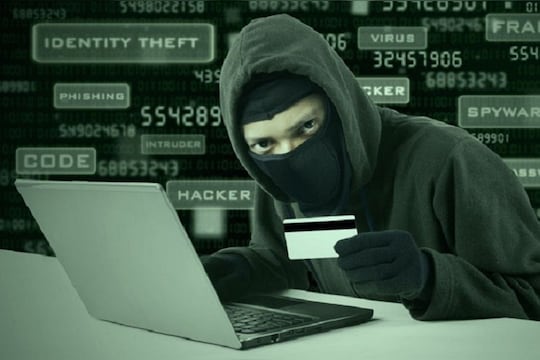 भारतावर सायबर हल्ला करण्याच्या तयारीत आहे चीन, या 'Email Id' पासून सावधान