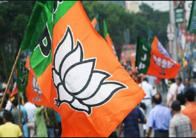 औरंगाबाद पालिका निवडणुकीआधी भाजपला मोठा हादरा बसणार, 7 नगरसेवक बांधणार शिवबंधन