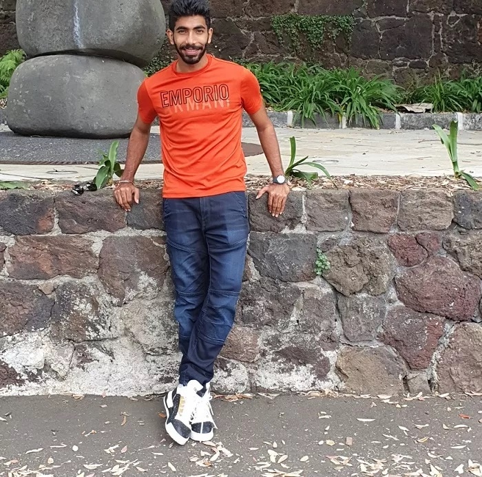 भारताचा वेगवान गोलंदाज जसप्रीत बुमराहसुद्धा फिरण्यासाठी गेला आहे. त्याने फोटोला कॅप्शन दिला की, शेवटी ऑकलंडला पोहोचलो. भारताचा वेगवान गोलंदाज जसप्रीत बुमराहसुद्धा फिरण्यासाठी गेला आहे. त्याने फोटोला कॅप्शन दिला की, शेवटी ऑकलंडला पोहोचलो.