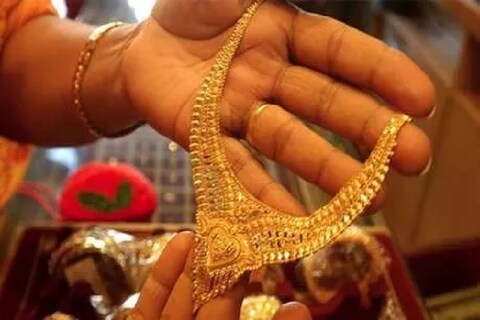 खूशखबर सराफ बाजार सुरू! बदलणार सोनं खरेदी करण्याचे नियम
