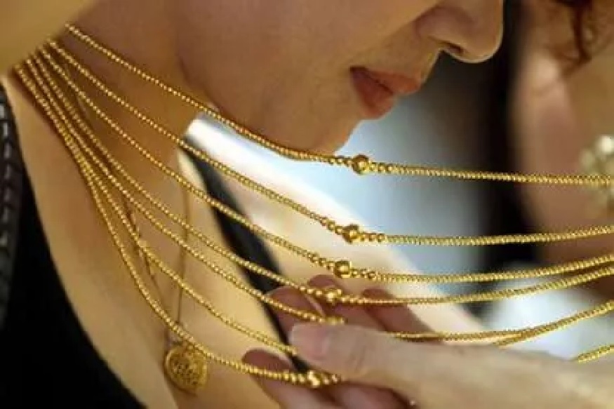 Gold Prices Today : सोन्याच्या दरात 4 रुपयांची वाढ, असं ओळखा खरं सोनं