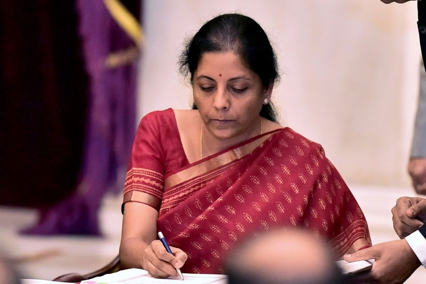 प्रत्येक इयत्तेसाठी सुरू करणार वेगळं DTH चॅनेल, शालेय शिक्षणासाठी अर्थमंत्र्यांची मोठी घोषणा