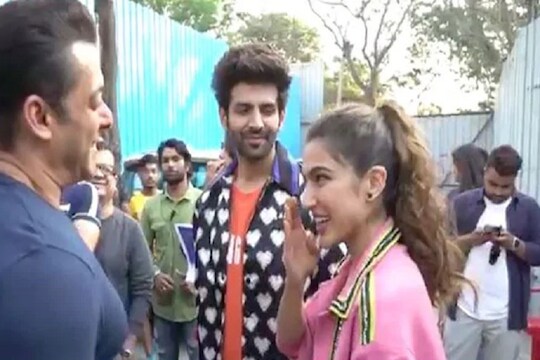 VIDEO : साराच्या ‘आदाब’ला सलमान खाननं दिलेली प्रतिक्रिया पाहून व्हाल हैराण!